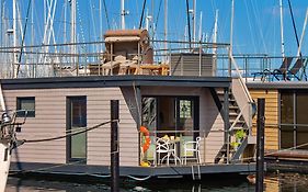 Hausboot - Svanehus